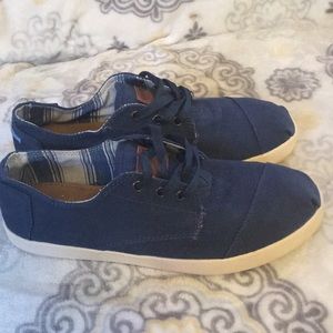 Toms Paseo Lace up Sneakers